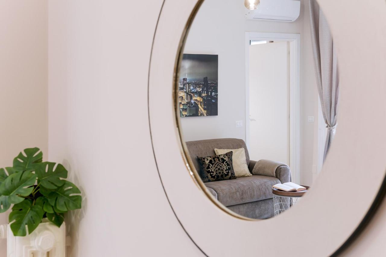 Appartement Ca' Lucia 2 - Affitti Brevi Italia à Milan Extérieur photo